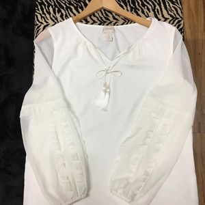 •Chico’s Tie Front Off White Sheer Sleeve Blouse